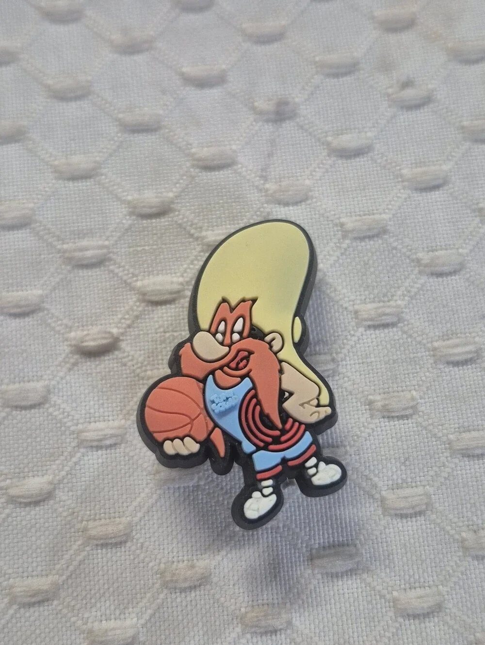 LOONEY TUNES Basketball Character Shoe Charms - Picture 6 of 9